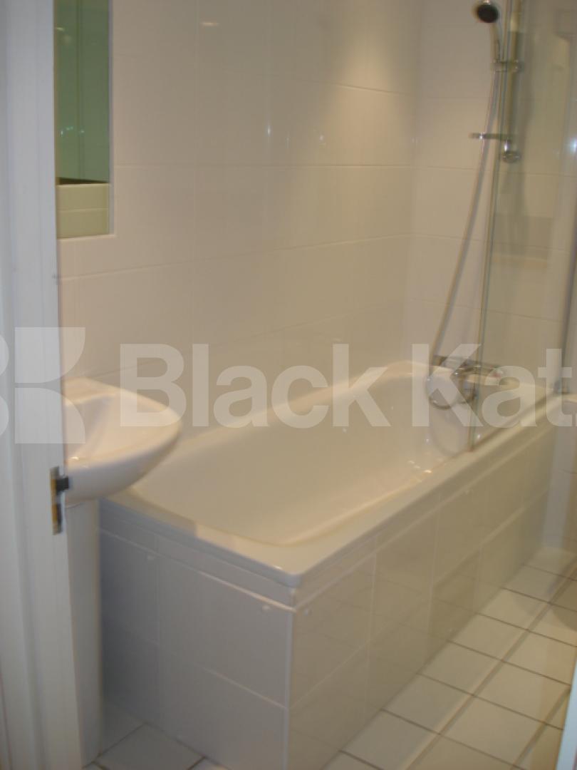 			New Instruction, 2 Bedroom, 1 bath, 1 reception Ground Floor Maisonette			 Balfe Street , KING'S CROSS